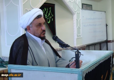 حجت الاسلام و المسمین زارع زاده نجفی در شورای اساتید مطرح نمودند:
ارتقای روز افزون سطح علمی و فرهنگی دانشجویان دانشگاه فرهنگیان، مطالبه منطقی دستگاه تعلیم و تربیت کشور است.