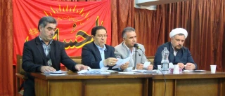 نشست صمیمی دانشجویان با مسئولین پردیس برگزار شد.