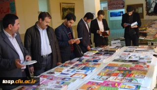 برگزاری نمایشگاه کتاب به مناسبت هفته گرامی داشت مقام معلم