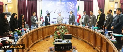 معاون نظارت، ارزیابی و تضمین کیفیت در دومین نشست هم اندیشی و بالندگی:

کارکنان حوزه نظارت، ارزیابی و تضمین کیفیت؛ عاملان بهبود کیفیت دانشگاه