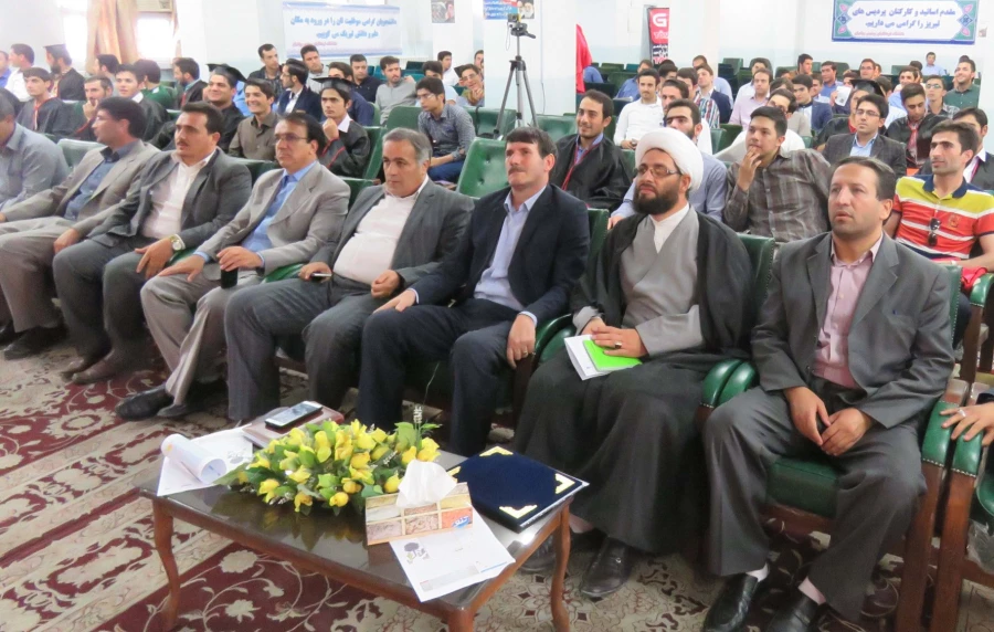 دانشجو معلمان ورودی 91 پردیس علامه امینی دانشگاه فرهنگیان استان آذربایجان شرقی پایان دانش آموختگی خود را جشن گرفتند. 2