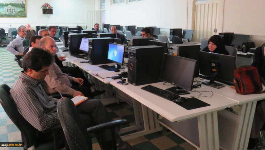 کارگاه آموزشی مقدمات نرم افزار SPSS