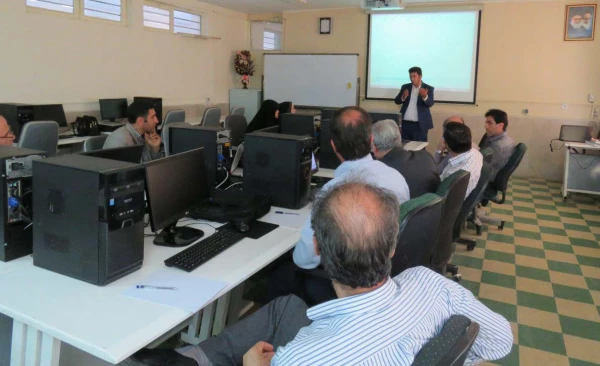 کارگاه آموزشی مقدمات نرم افزار SPSS