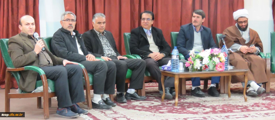 نشست صمیمی هیئت رئیسه دانشگاه با دانشجو معلمان