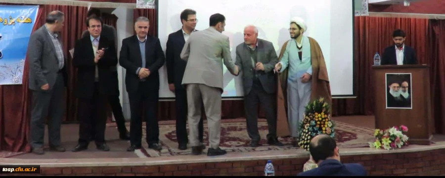 برنامه های هفته پژوهش در پردیس علامه امینی (ره) برگزار گردید