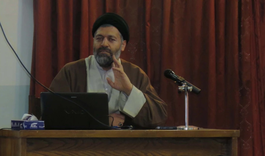 دوره آموزشی "شیوه های دعوت فرزندان به نماز" برگزار شد