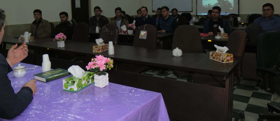 برگزاری کرسی آزاد اندیشی در پردیس علامه امینی (ره)