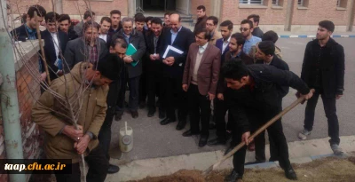 برگزاری مراسم روز درختکاری در پردیس علامه امینی(ره)