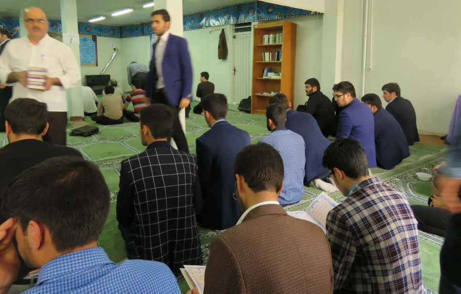 برگزاری مجلس یادبود جانباختگان حادثه سیل