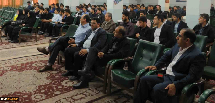 کارگاه آموزشی با موضوع"زندگی سالم، نشاط و امید"