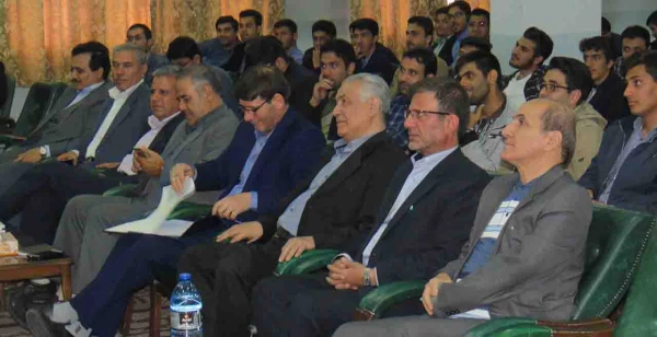 برگزاری سمینار"معلم پیوند نسل ها"درپردیس علامه امینی(ره)