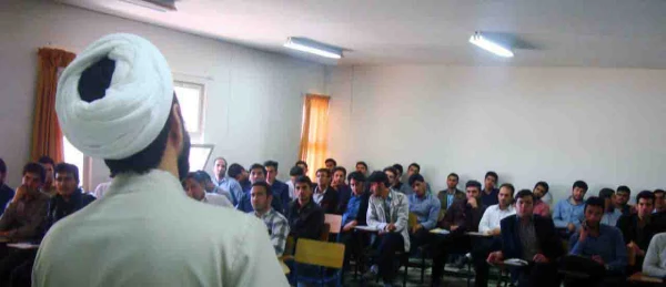 دوره آموزشی 16 ساعته "معارف نماز" برگزار گردید