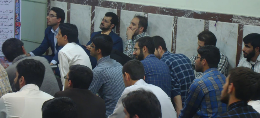 برگزاری جلسات قرآنی و فرهنگی