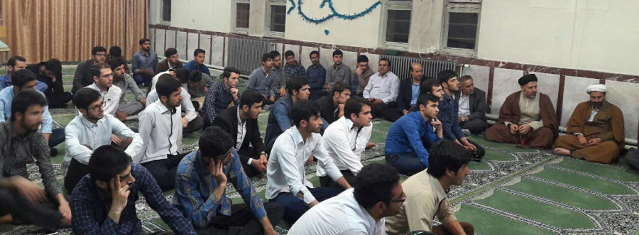 برگزاری جلسات قرآنی و فرهنگی