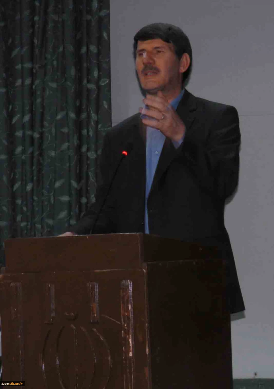 مراسم تجلیل از مدیران مدارس میزبان کارورزی دانشجو معلمان