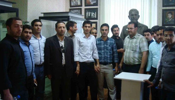 تبریز گردی مهارت آموزان ماده 28 به همراه جمعی از دانشجویان ناپیوسته