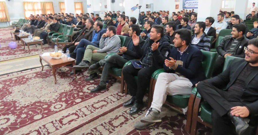 جشن بزرگداشت روز دانشجو