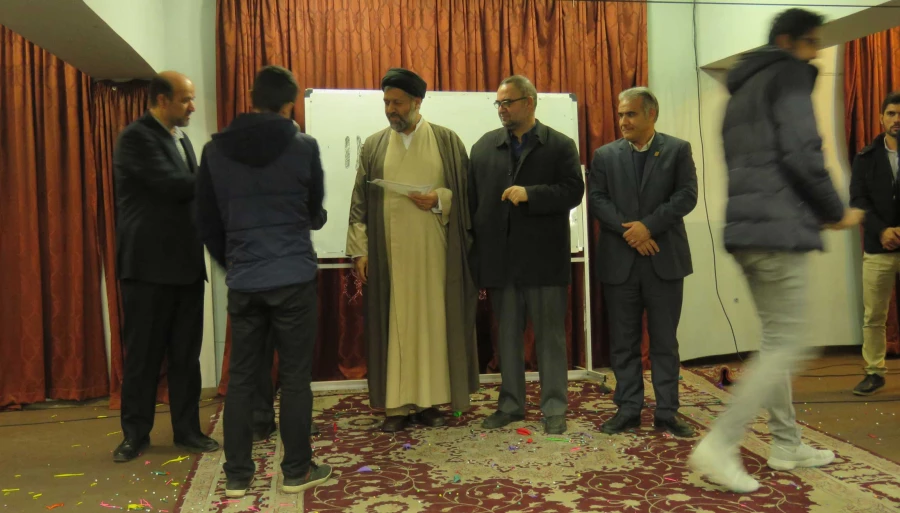 جشن بزرگداشت روز دانشجو