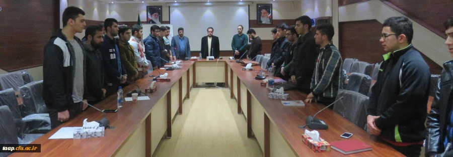 کرسی آزاد اندیشی با موضوع منشور حقوق دانشجوئی