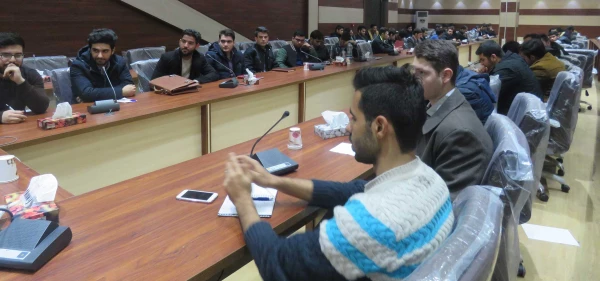 کرسی آزاد اندیشی با موضوع منشور حقوق دانشجوئی