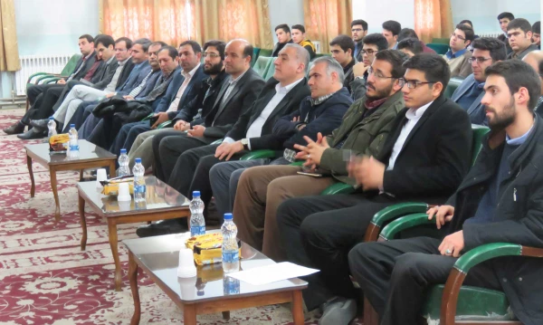 همایش بصیرتی سالروز حماسه 9 دی