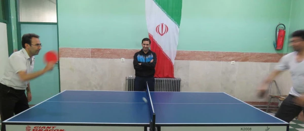 مسابقات ورزشی کارکنان و اساتید