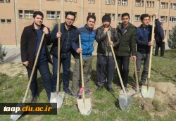 کاشت 200 اصله نهال در محوطه پردیس علامه امینی(ره)
