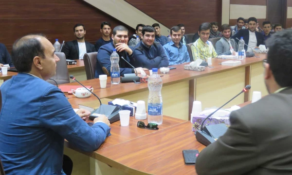 کارگاه مهارت های ارتباطی با رویکرد زندگی خوابگاهی