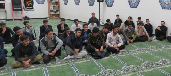 جلسه سخنرانی درمورد اقوام با موضوع ایلات و عشایر استان