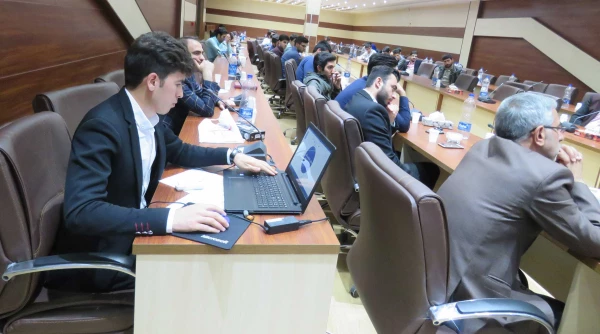 نشست صمیمی به مناسبت هفته سراهای دانشجویی