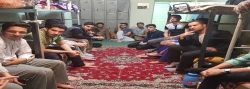 « نشست صمیمی دانشجویان با مشاور در محیط خوابگاه »