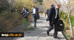 پاکسازی محوطه پردیس با هدف ارتقا فرهنگ حفاظت از محیط زیست