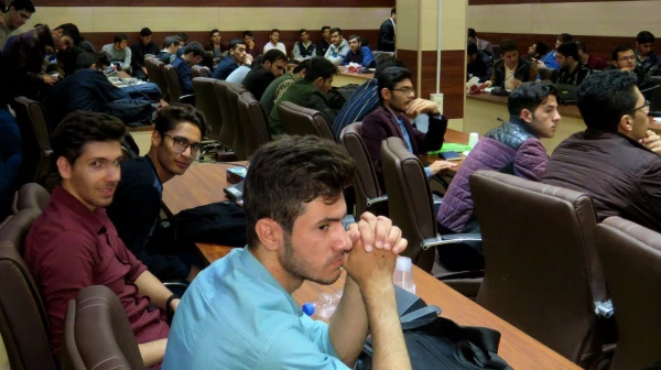 کارگاه آموزشی " سازگاری با  زندگی دانشجویی "