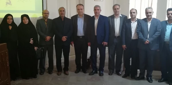 اولین جلسه دفاع از پایان نامه کارشناسی ارشد آموزش زبان فارسی