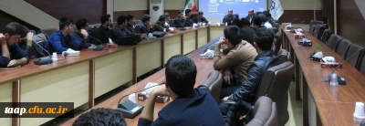 به مناسبت هفته تربیت بدنی برگزار شد

نشستی با عنوان 