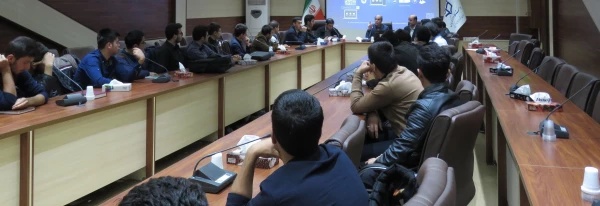 نشستی با عنوان "تربیت بدنی ودفاع مقدس "