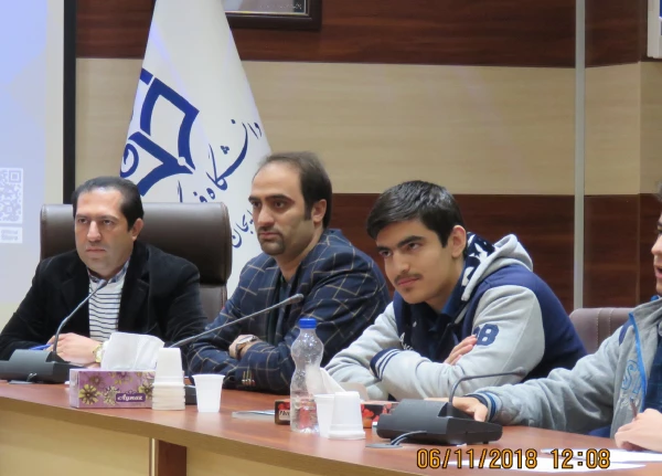 نشست تخصصی نقد و نظر با عنوان آسیب شناسی کارورزی