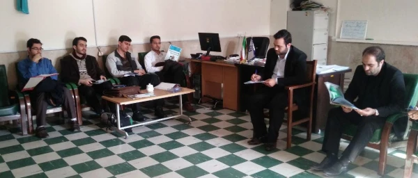 جلسه نقد و بررسی نخستین شماره فصلنامه علمی، دانشجویی "معلم فردا"