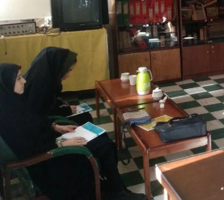 جلسه نقد و بررسی نخستین شماره فصلنامه علمی، دانشجویی "معلم فردا"