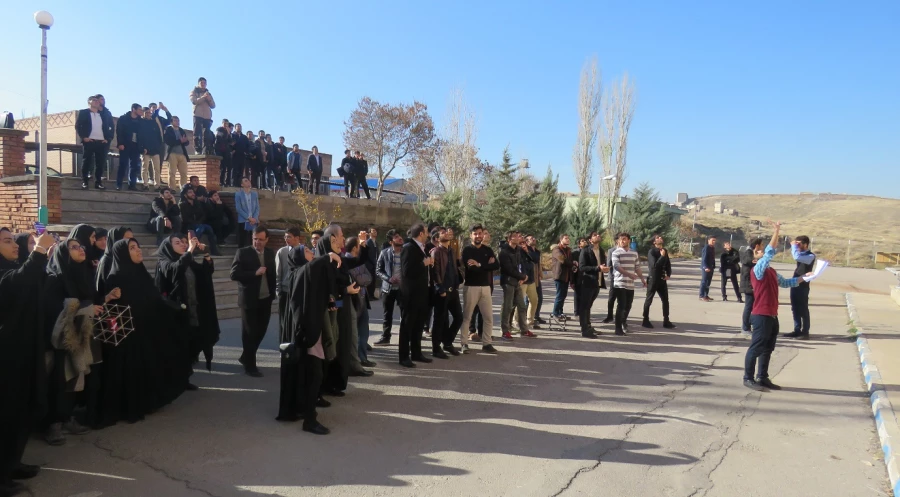 مسابقه طراحی و ساخت سازه" نجات تخم مرغ"