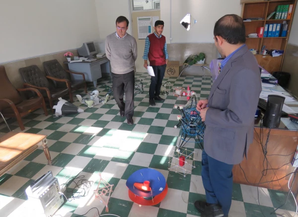 مسابقه طراحی و ساخت سازه" نجات تخم مرغ"