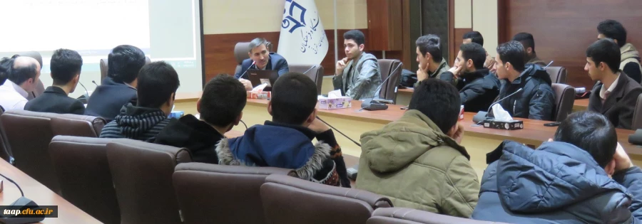 بررسی موضوع سیاه چاله های ریاضی