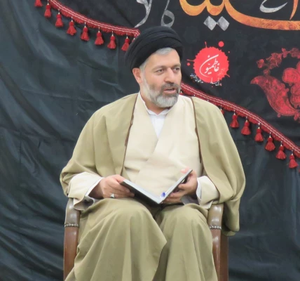 حضور در اجتماع عظیم مردمی و برگزاری نشست های علمی - سیاسی