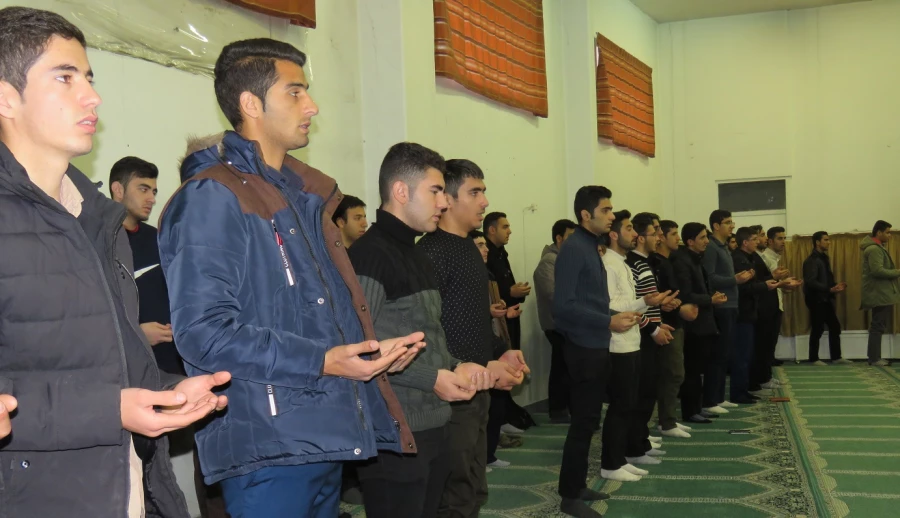 ویژه برنامه ایام فاطمیه و بزرگداشت دهه فجر انقلاب اسلامی