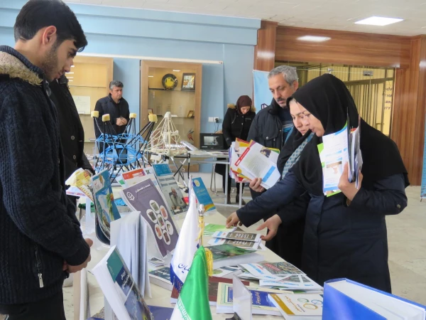 برپایی نمایشگاهی از توانمندی های پژوهشی، فرهنگی و اجتماعی پردیس علامه امینی(رض)  تبریز