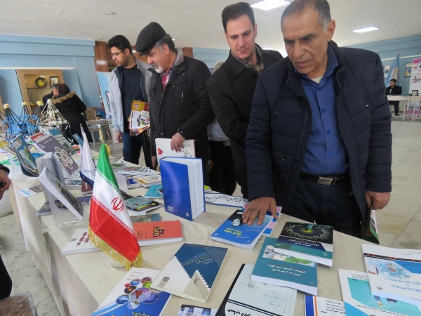 برپایی نمایشگاهی از توانمندی های پژوهشی، فرهنگی و اجتماعی پردیس علامه امینی(رض)  تبریز