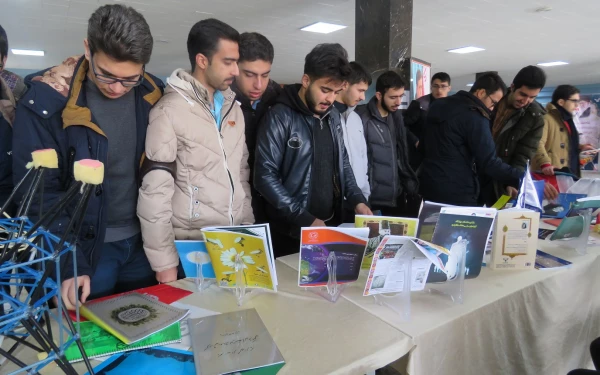 برپایی نمایشگاهی از توانمندی های پژوهشی، فرهنگی و اجتماعی پردیس علامه امینی(رض)  تبریز