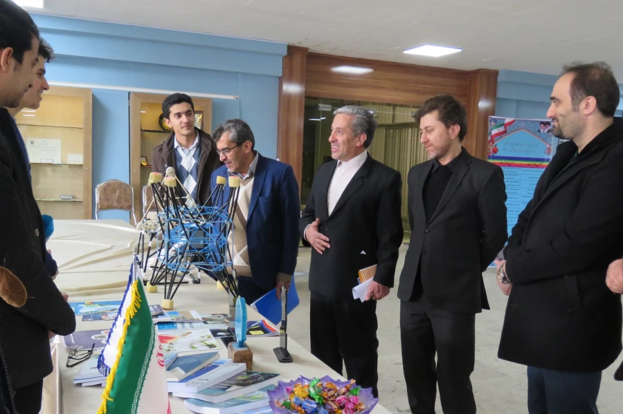 برپایی نمایشگاهی از توانمندی های پژوهشی، فرهنگی و اجتماعی پردیس علامه امینی(رض)  تبریز