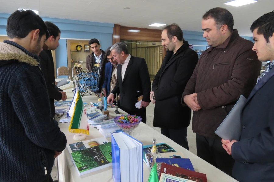 برپایی نمایشگاهی از توانمندی های پژوهشی، فرهنگی و اجتماعی پردیس علامه امینی(رض)  تبریز