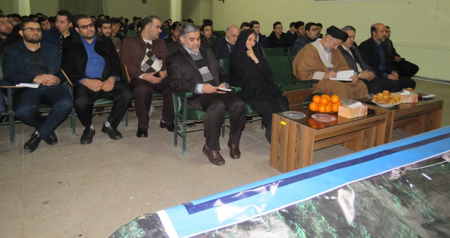 جلسه توجیهی پذیرفته شدگان مرحله تکمیل ظرفیت